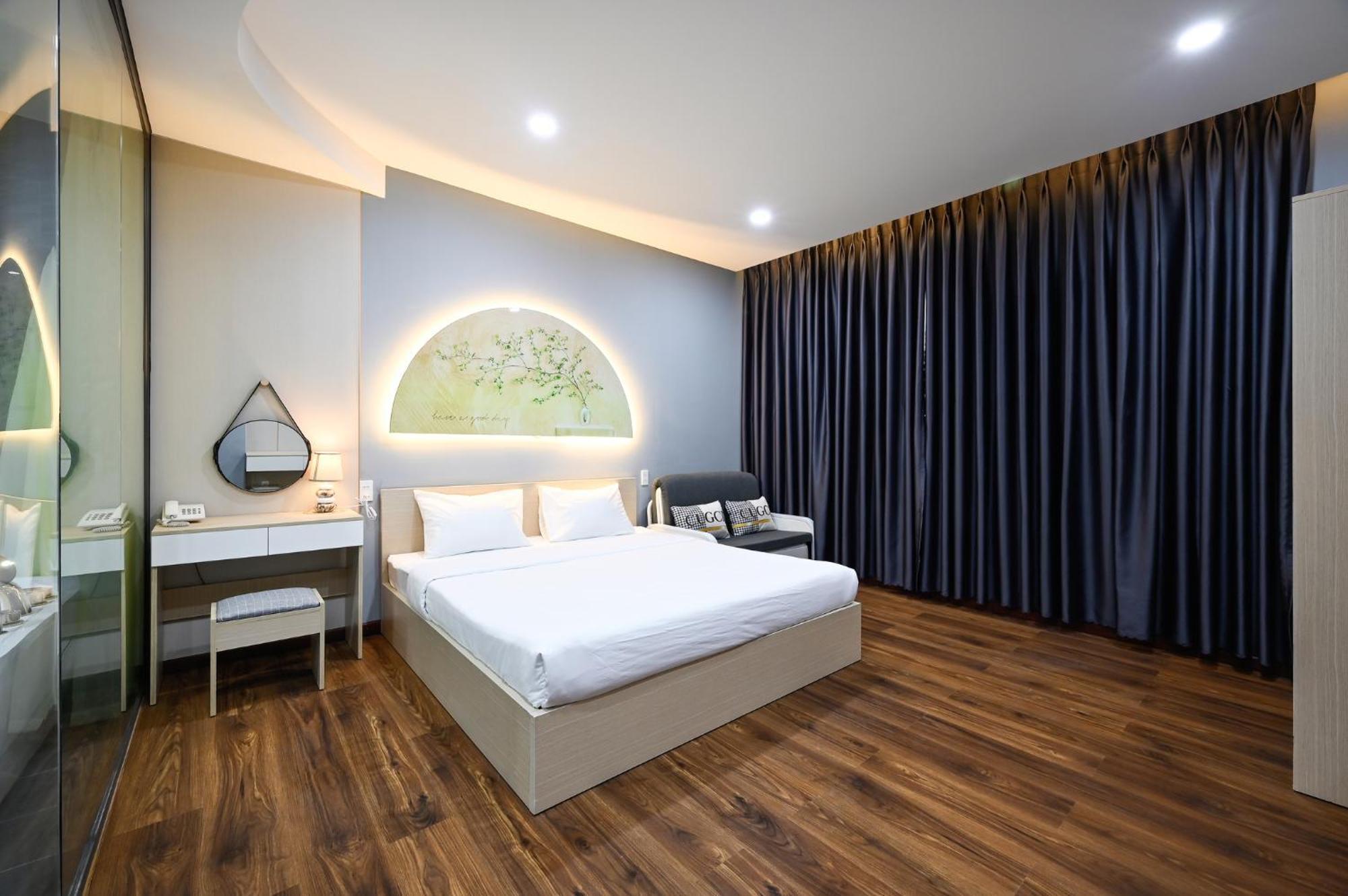 Sunrise Airport Hotel Ho Chi Minh City Exterior photo